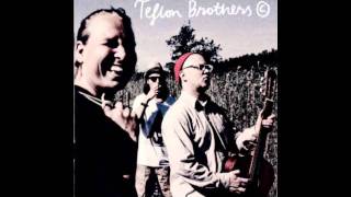 Video thumbnail of "Teflon Brothers - Synttärit Ilman Sua"