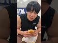 【クリスタルジム】🍔 #クリスタルジム #マッチョ #マッチョ芸人 #青木マッチョ #shorts