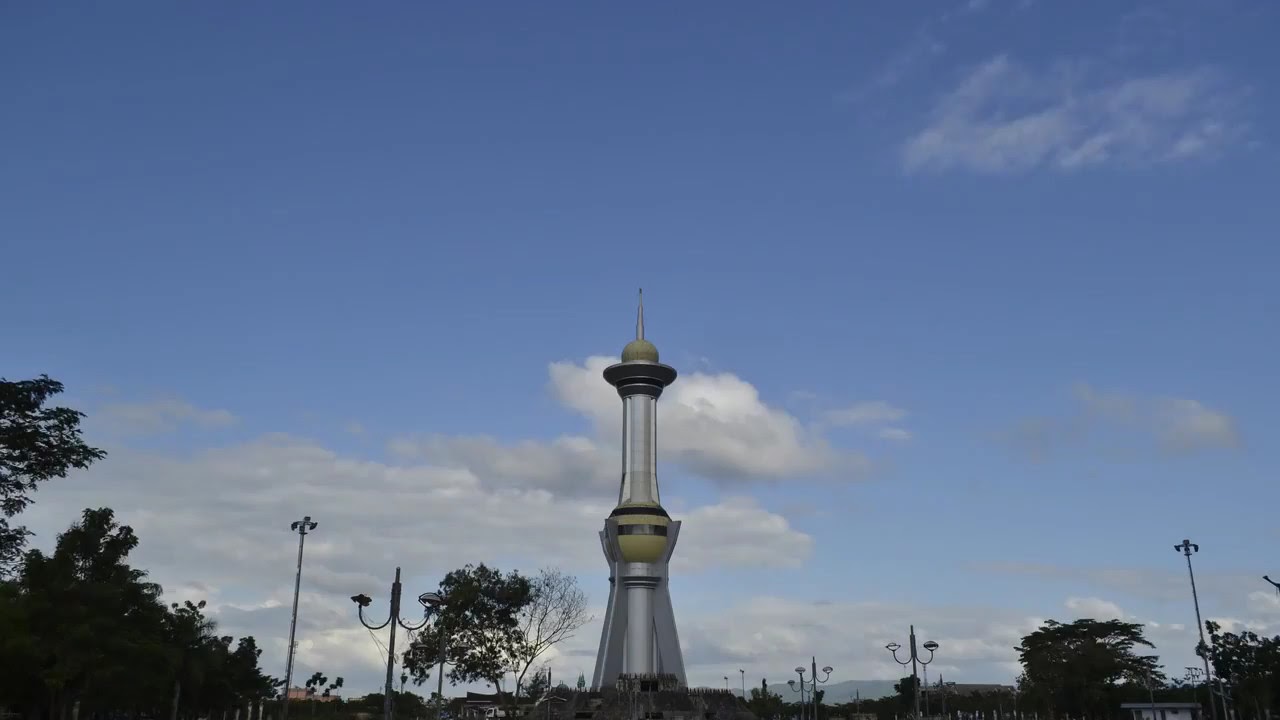 Timelapse Menara MTQ (Tugu Persatuan) Kendari - YouTube