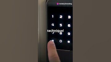 The Door Code Trick That Outsmarted a Thief! 🔐🧠 #DoorCodeRiddle #ThiefPuzzle #shorts