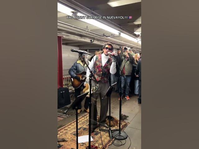 Bad Bunny surperise in NUEVAYOL - New York City