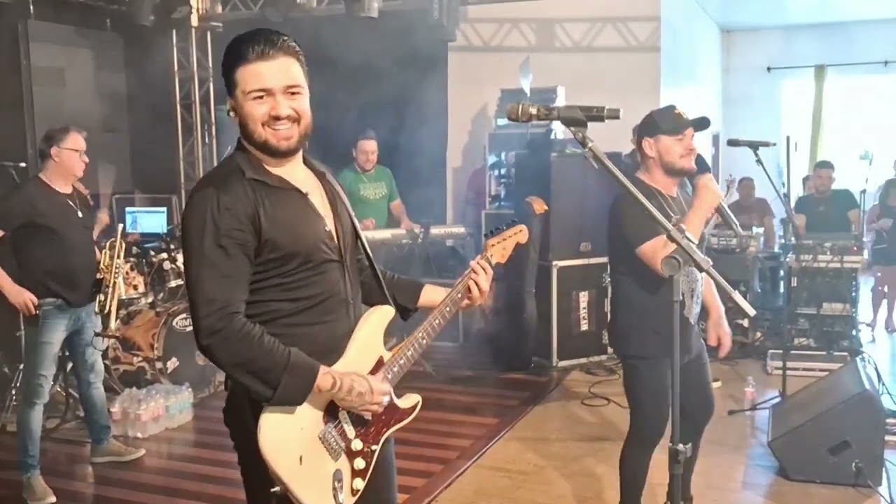 Bailão da Banda Passarela no Clube Ervalhense em Erval Velho-SC