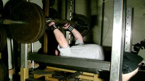 swiss bar press- 210+50# chains x3, 210x2