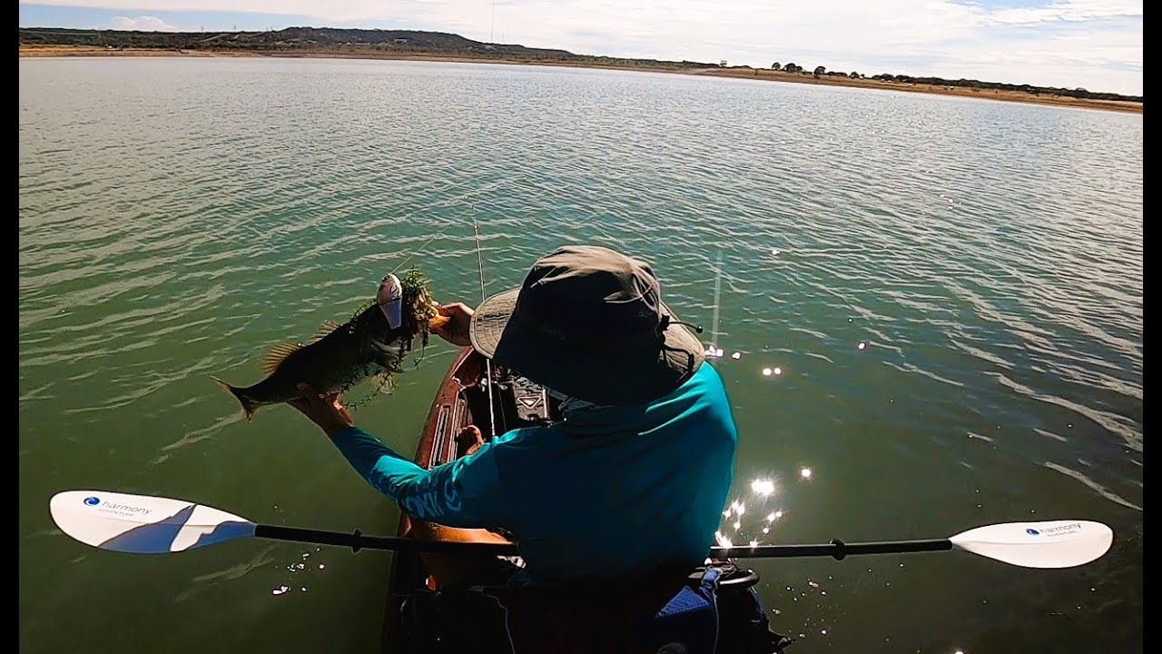 Late Summer Bass Fishing And Big Bass On Glide Bait.