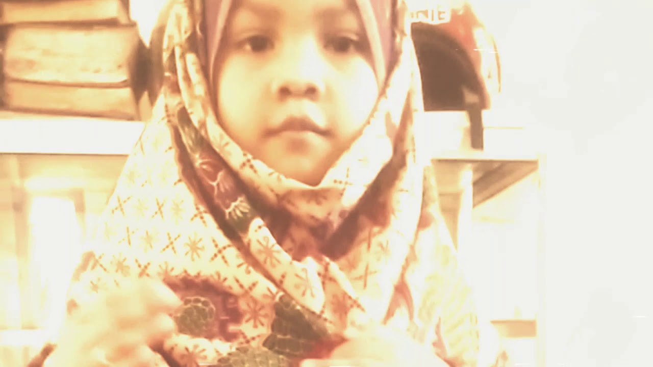 Bacaan 3 surat pendek Qoriah cilik - YouTube