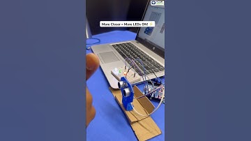 “LEDs Light Up by Distance! 🔍💡 | Tinkercad Block Coding #roboarmy #arduinoproject #tinkercad