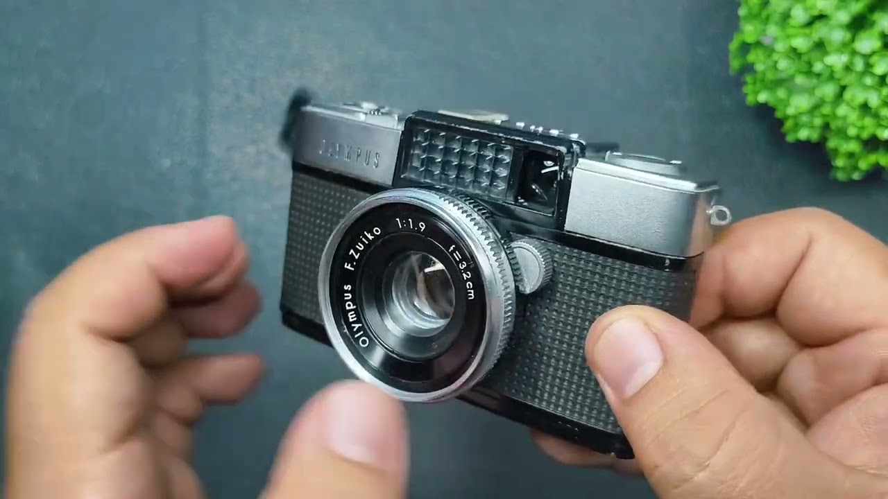 Olympus Pen D - YouTube