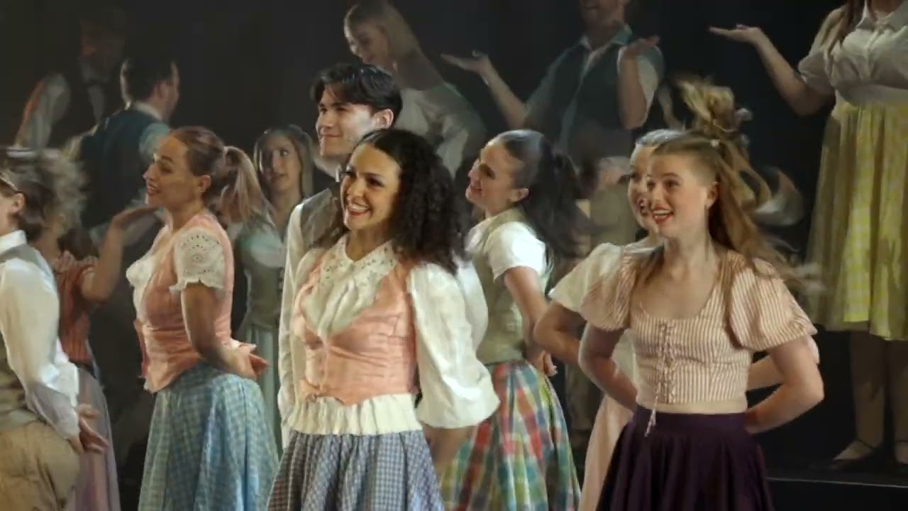 Starbound 19 - Schmigadoon (Schmigadoon TV Show) Cover