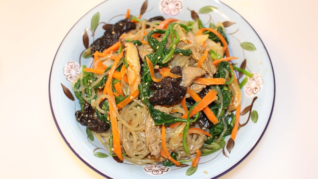 Greg and Yon make JapChae 