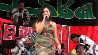Organ dangdut EL RISKA  nusuk dada