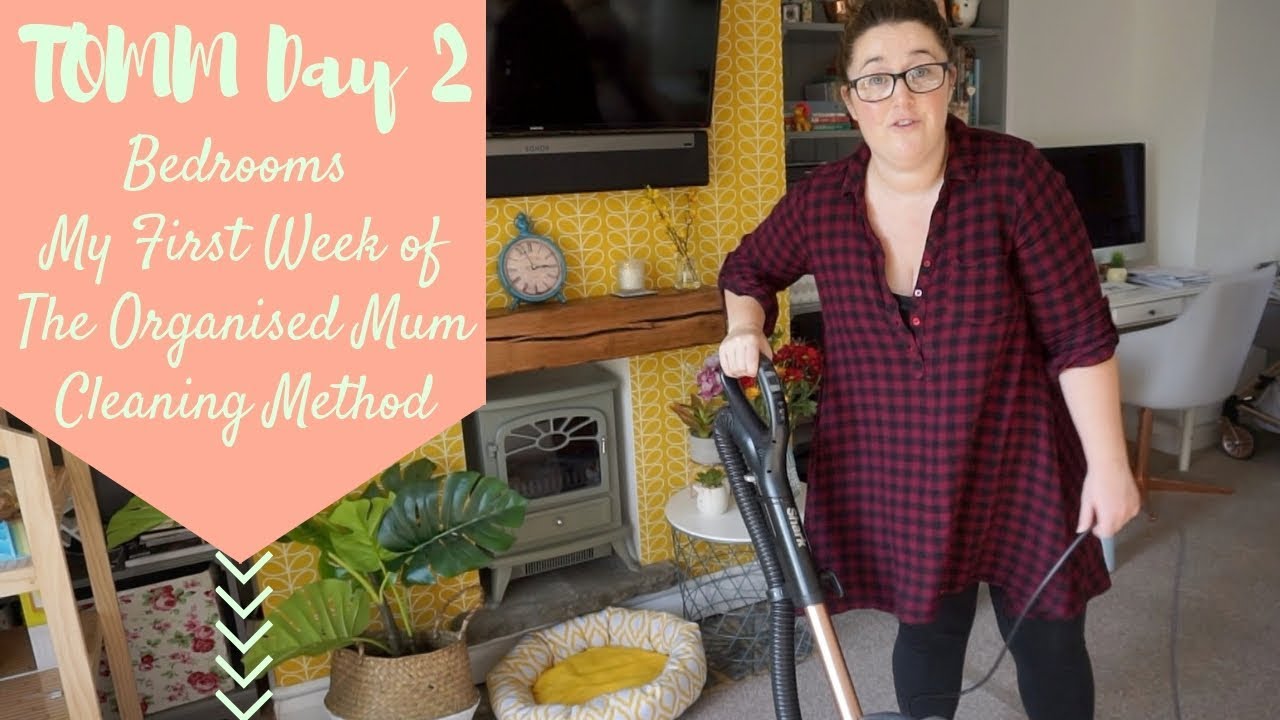 tomm-day-2-bedrooms-my-first-week-of-the-organised-mum-cleaning