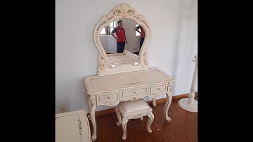 Hoàn thiện bộ bàn ghế trang điểm tân cổ điển sang trọng tại nhà chị Tiên - HCM