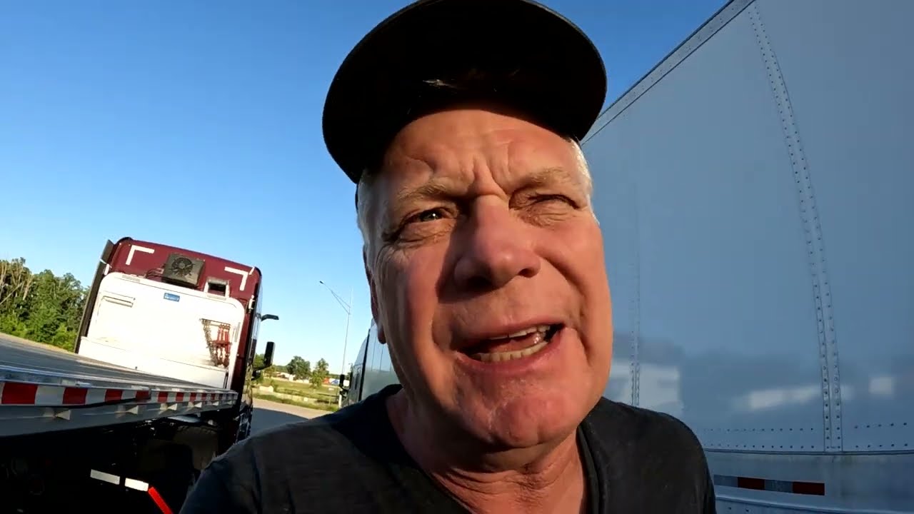 Maverick Flatbed Trucking 