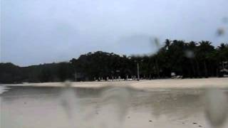 02/11/2012 - Morning Walk on the Beach (Boracay - Discovery Shores)