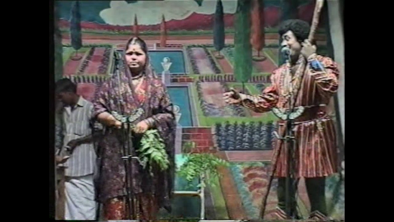 (1999 Maduraiveeran 9)   காவலுக்கு வந்த இடத்தில் இப்படி செய்வது நியாயமா ?