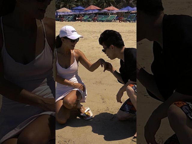남녀 단둘이 섬에서..Love Begins #funny