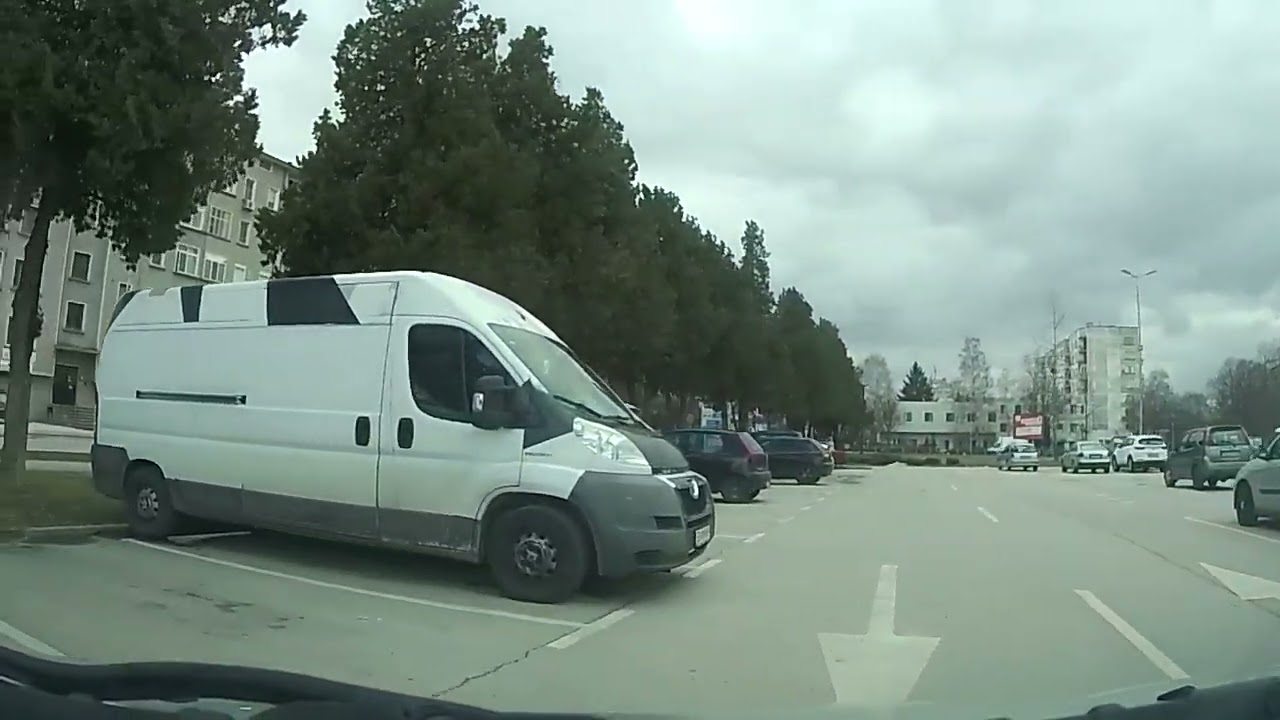 Минавам През Град Севлиево