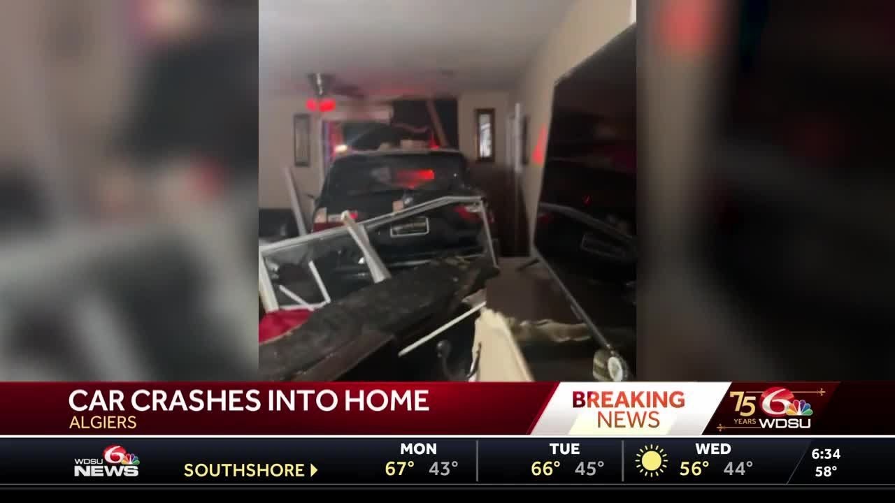 Car crashes into home in Algiers. - YouTube