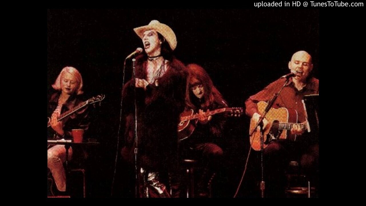 Smashing Pumpkins -Cover- "Beautiful People" Feat. Marilyn ...