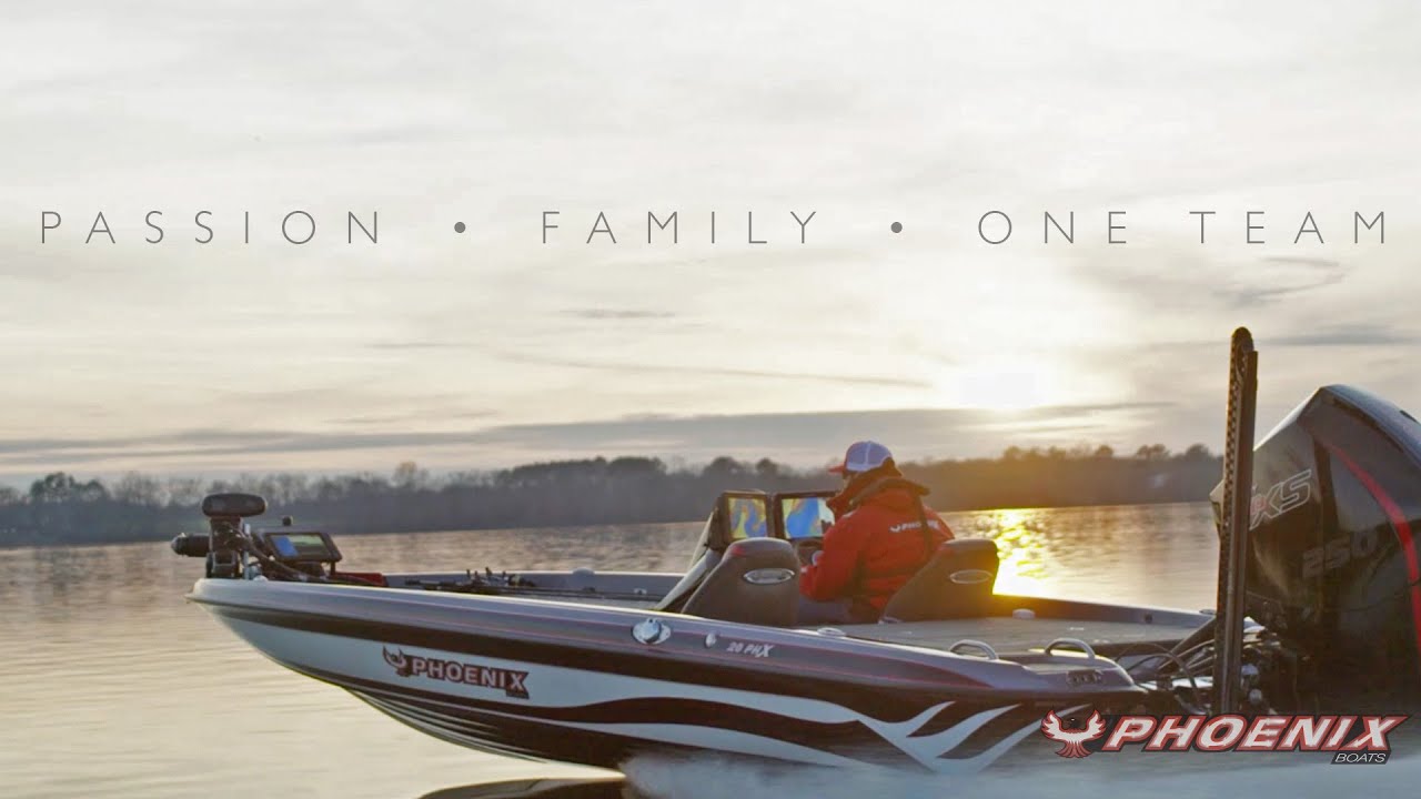 Phoenix Boats - Passion • Family • One Team