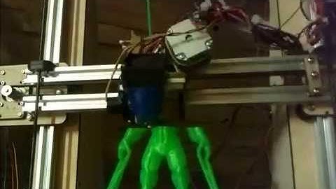 3D Printing The Hulk Timelapse