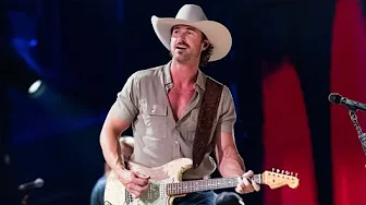 Riley Green Sets CMA Fest On Fire With 'Worst Way' Performance! Riley Green Sets CMA Fest On Fire With 'Worst Way' Performance!