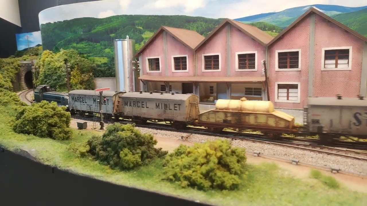 Un après midi chez Renaud Yver - partie 1 Manœuvres à la laiterie de Marodhieu. (15 mars 2025)