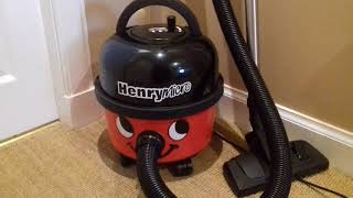 Numatic Henry Micro HVR200M-11 Hoover Review (2)