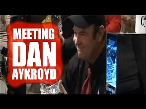 Meeting DAN AYKROYD: St. Louis CRYSTAL HEAD Signing