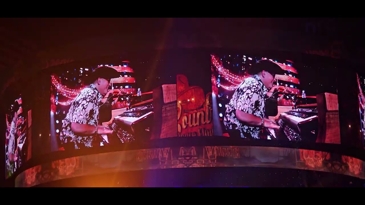 Boot Scootin Rodeo Boot Scootin' Boogie by Brooks & Dunn at Rodeo Houston 2023 (I don't ...