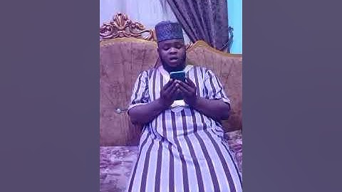 الطالب فاروق كبير يعقوب يختم برواية ورش عن نافع عند الشيخ المقرئ أحمد علي خليل