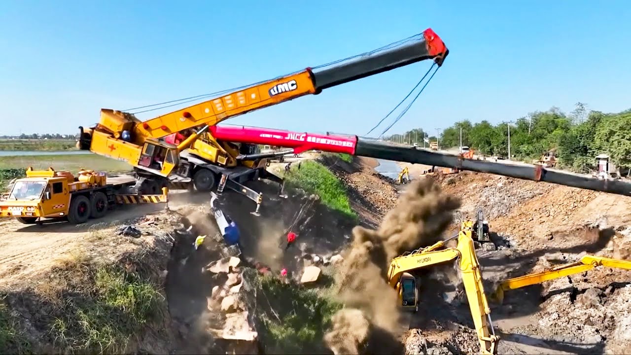 Unexpected Recovery 😲 Huge Crane Truck Recovery Long Arm Excavator Stuck in Deep Mud