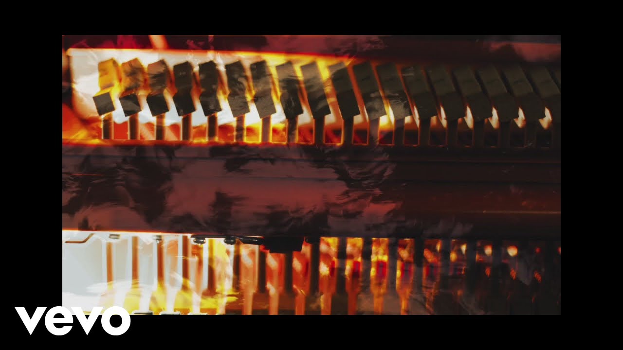 Watch Guadi Galego - Despedida on YouTube Watch Guadi Galego - Despedida on YouTube
