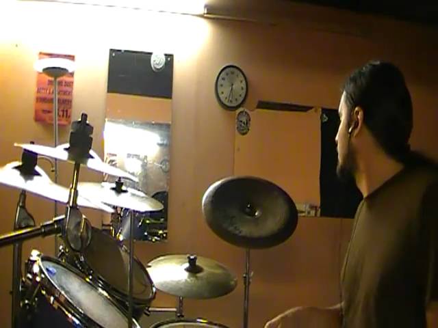 YouTubeでSnakepit Drumremix\Miss platnumを視聴 YouTubeでSnakepit Drumremix\Miss platnumを視聴