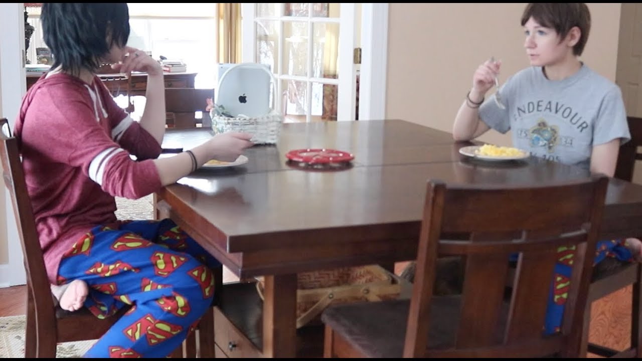 A Very Voltron Valentine's [ VLD Cosplay Skit l Klance ]