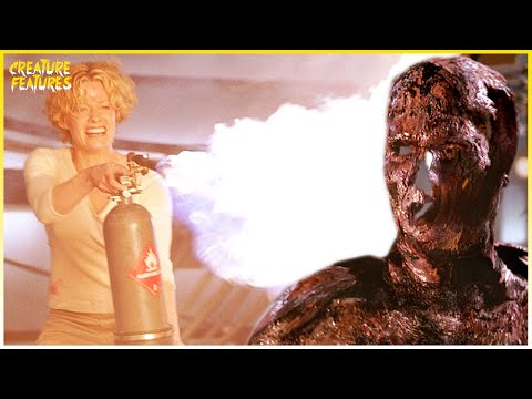 Fighting Caine With A Flamethrower | Hollow Man | Creature Features