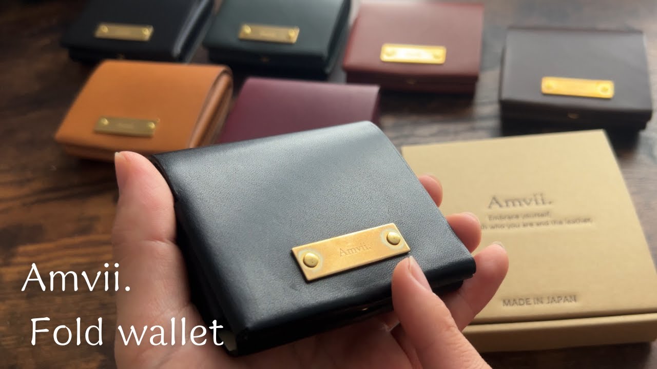 Amvii.の「 Fold wallet」 Amvii.】直感的に使いやすい!真鍮プレートがワンポイント