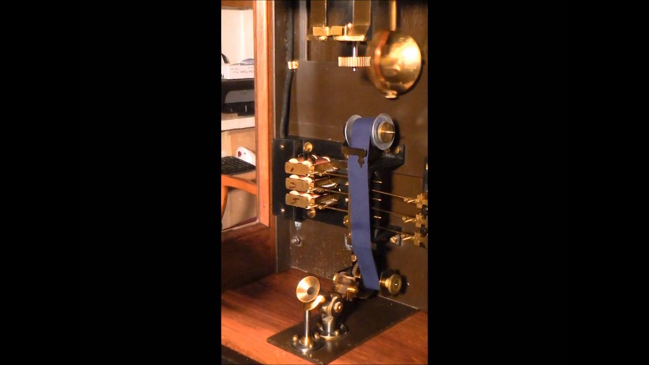 Gents Fig 4770 WMC Watchmans/Tell-tale clock - YouTube