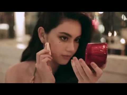 Davika Hoorne Davikah S Diary By Mistine Paris Fashion