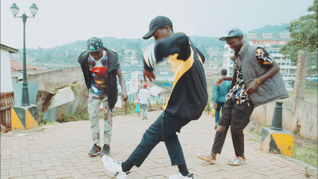 Guzz Gang - Ziritipo (Official Video) - YouTube