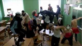 HARLEM SHAKE IN RUSSIAN SCHOOL
