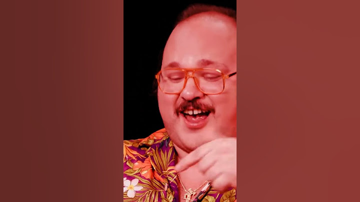 Stavros Halkias Brings His Own Ranch to Eat Spicy Wings _ Hot Ones