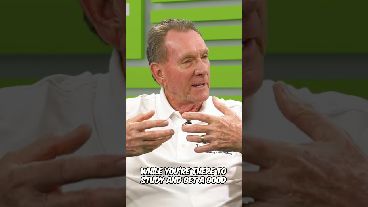 4 Criteria When Selecting a College 