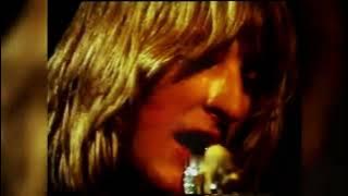 GENESIS. Looking for someone.  LIVE 1970.  (Full version) / Audio : original record : TRESPASS