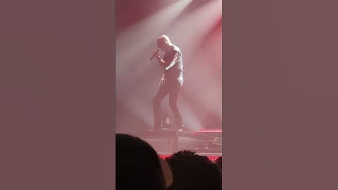 Thumbnail of Eisbrecher « Auf die Zunge » (live à Paris l’Élysée Montmartre, le 9 avril 2025)