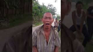 Kakek Ompong Ketawa Ngakakbikin Geli