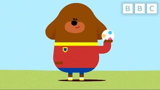 Hey Duggee | The Football Badge ⚽️ | CBeebies #football