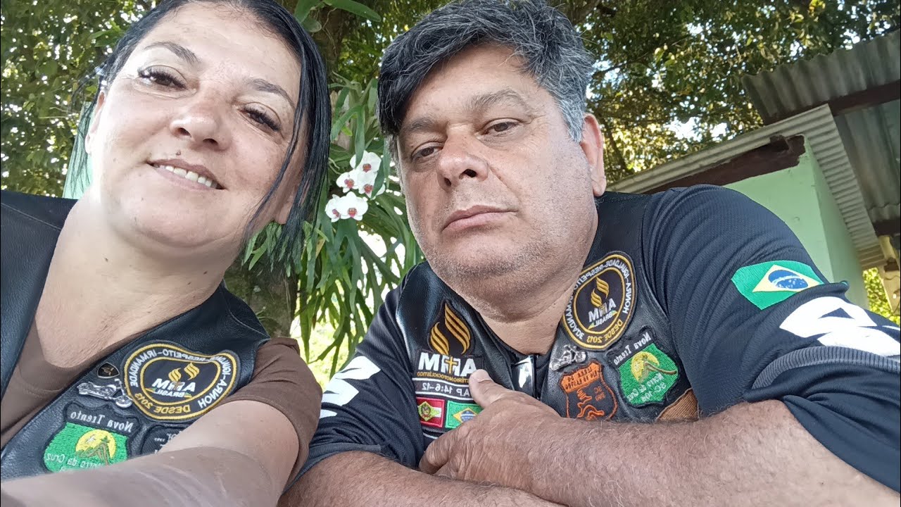 Fora de estrada com uma moto custom!