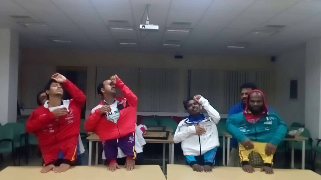 Best Dwarf dance practice session YouTube