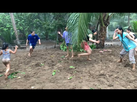 Video Cực Kỳ Vui Khi Chơi Keng Kú Dưới Mưa - youtube